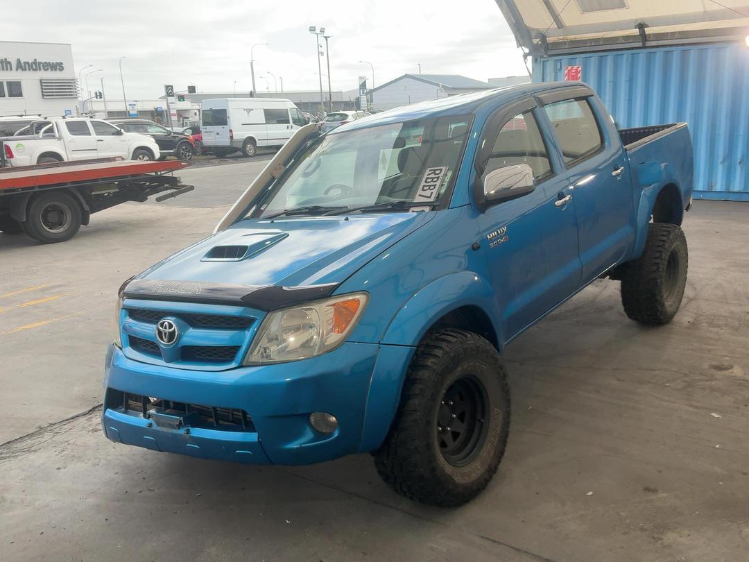 Photo '4' of Toyota Hilux TD SR5 DCU Photo '4' of Toyota Hilux TD SR5 DCU