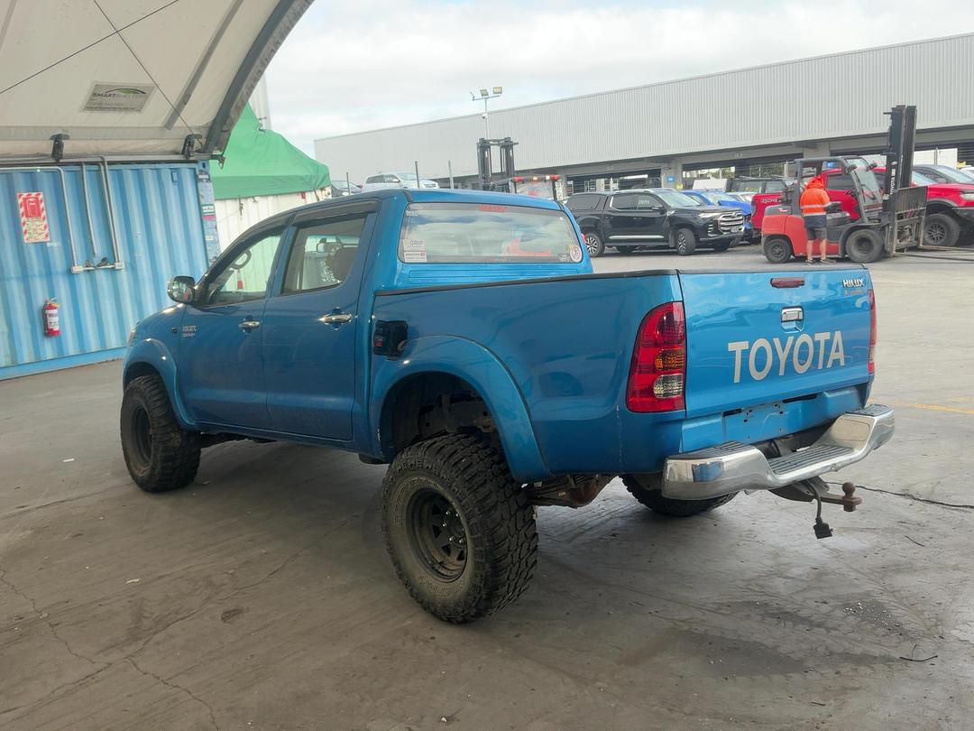 Photo '6' of Toyota Hilux TD SR5 DCU Photo '6' of Toyota Hilux TD SR5 DCU