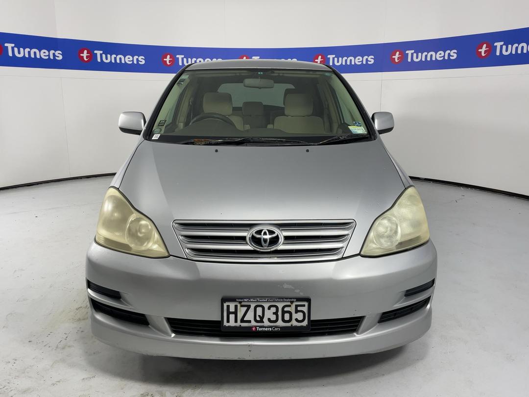Photo '2' of Toyota Ipsum