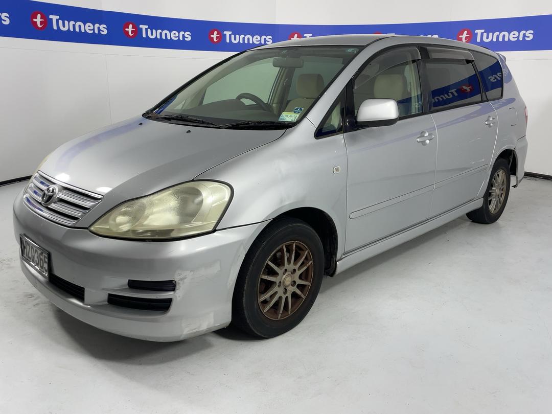 Photo '4' of Toyota Ipsum