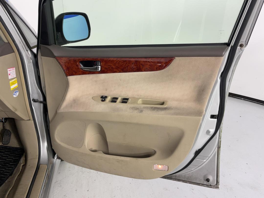 Photo '15' of Toyota Ipsum