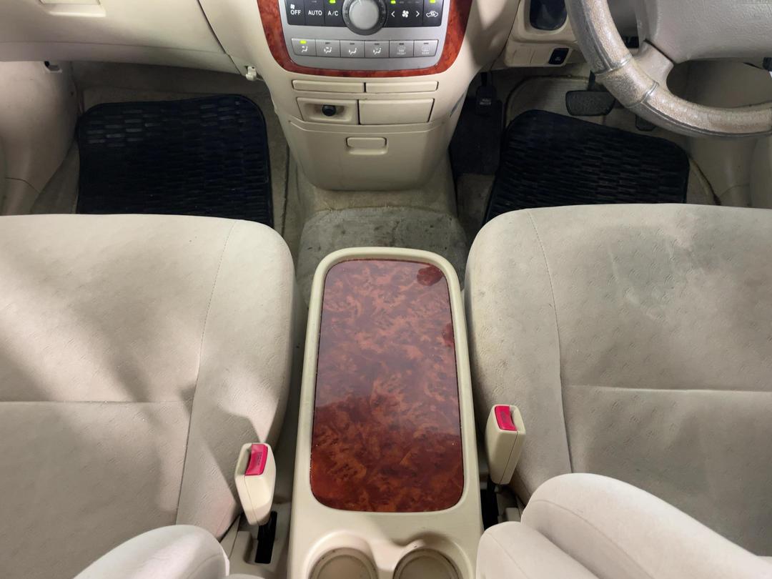 Photo '18' of Toyota Ipsum