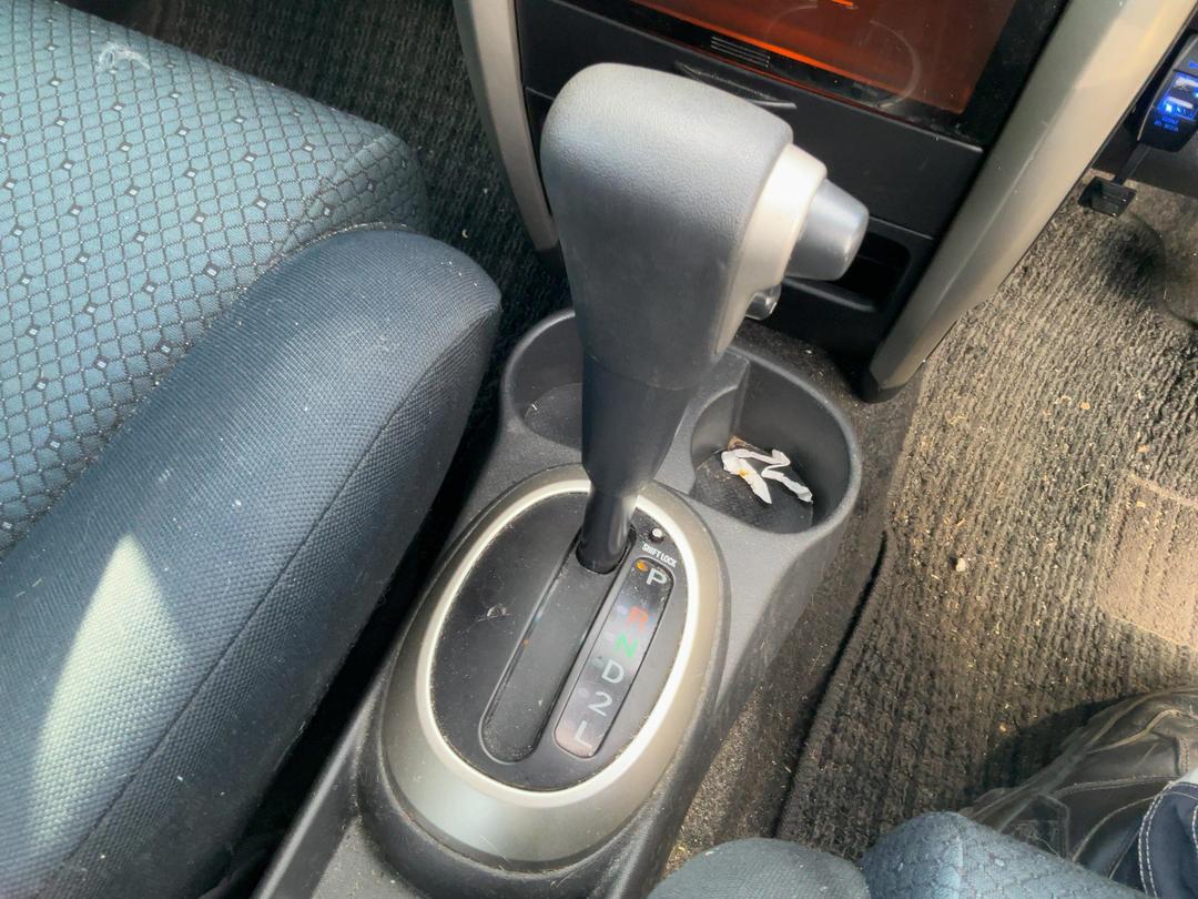 Photo '13' of Toyota IST