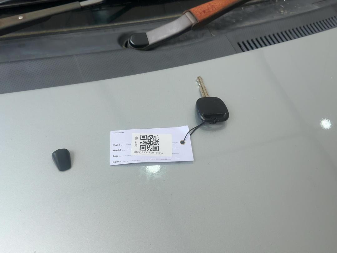 Photo '13' of Toyota IST Photo '13' of Toyota IST