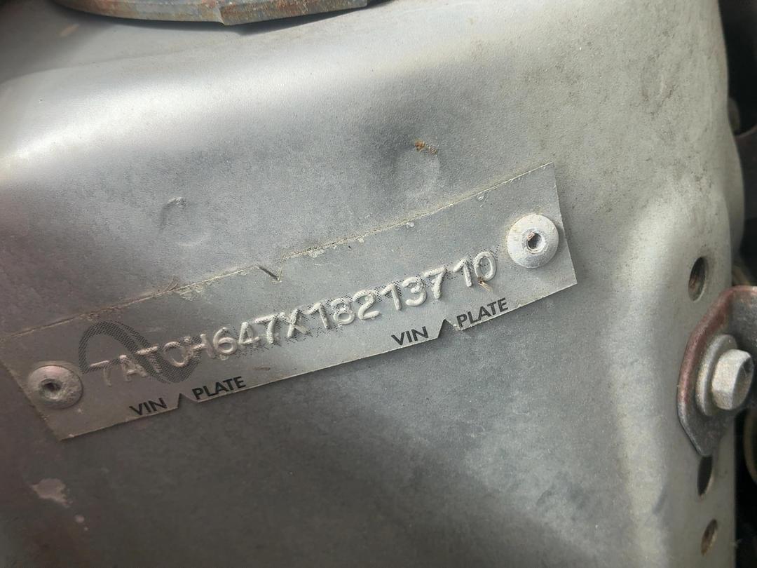 Photo '15' of Toyota IST Photo '15' of Toyota IST