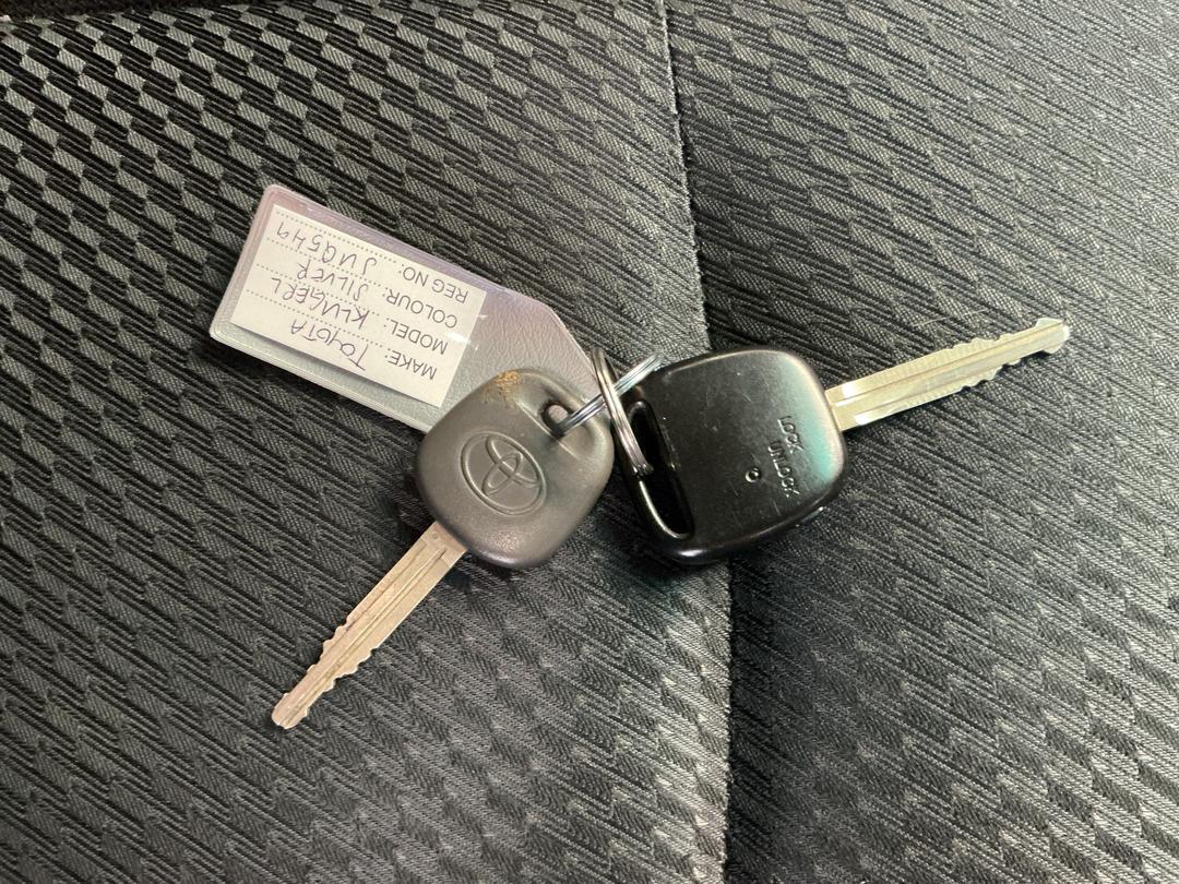 Photo '20' of Toyota Kluger