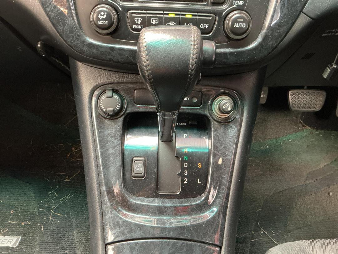 Photo '21' of Toyota Kluger