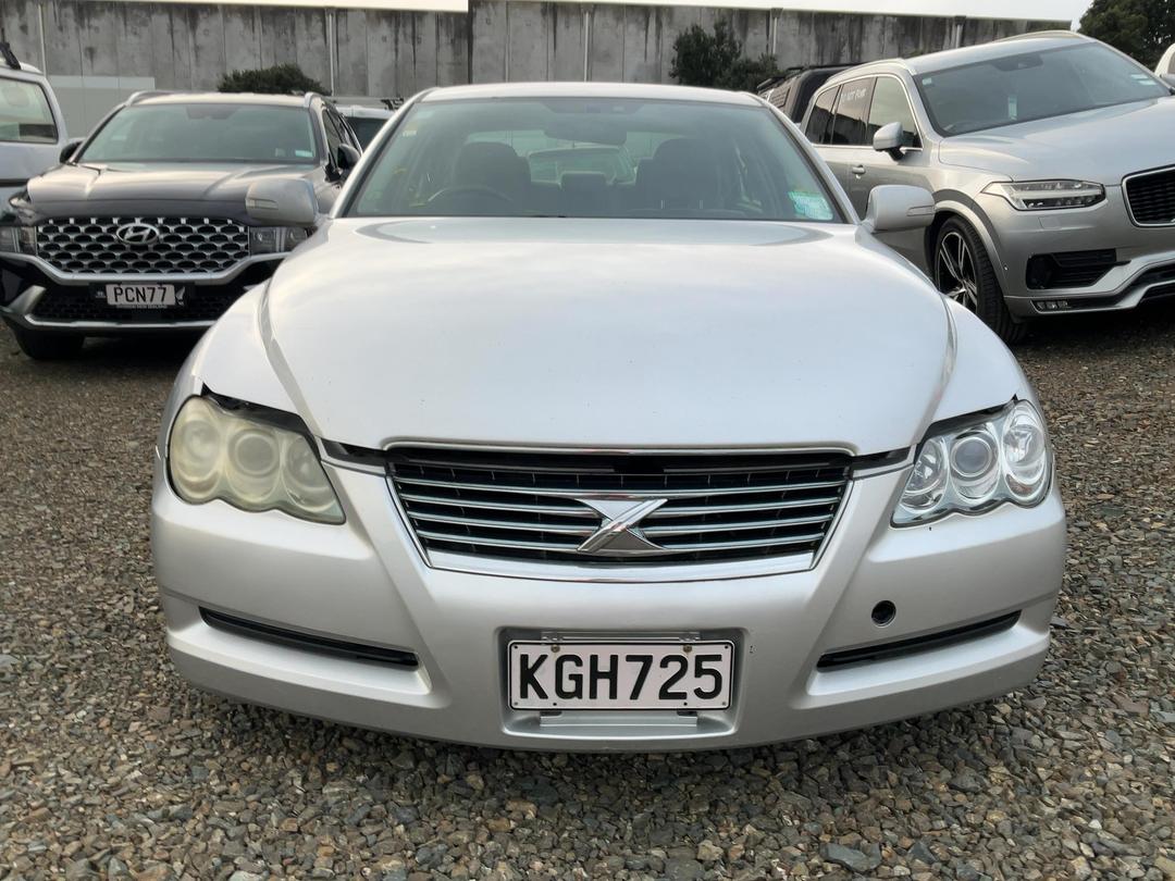 Photo '2' of Toyota Mark X X Photo '2' of Toyota Mark X X
