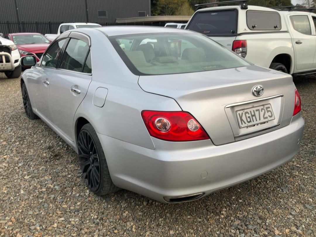 Photo '10' of Toyota Mark X X Photo '10' of Toyota Mark X X