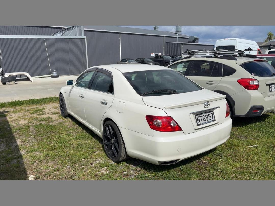 Photo '11' of Toyota Mark X X Photo '11' of Toyota Mark X X