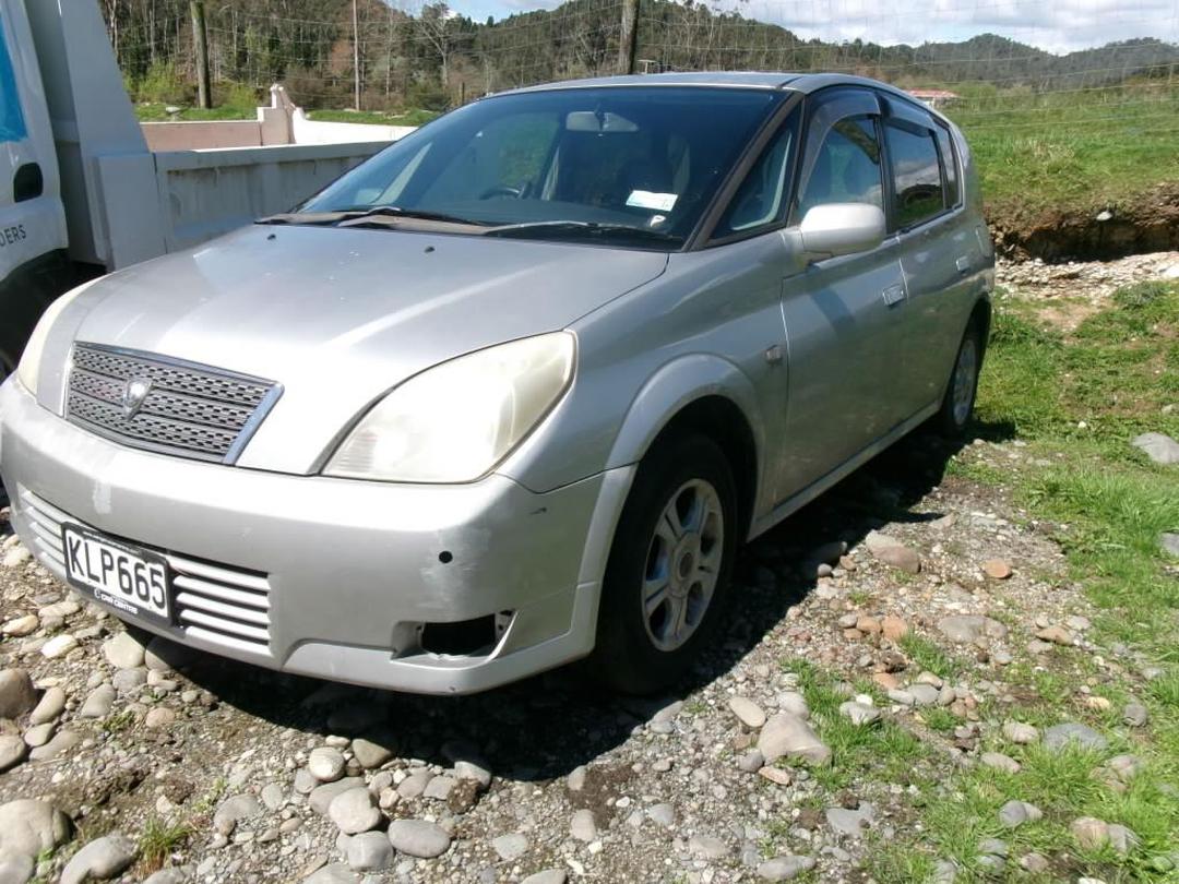 Photo '2' of Toyota OPA Photo '2' of Toyota OPA