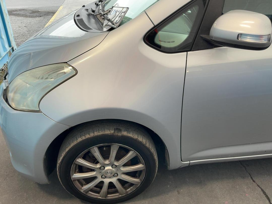 Photo '8' of Toyota Ractis