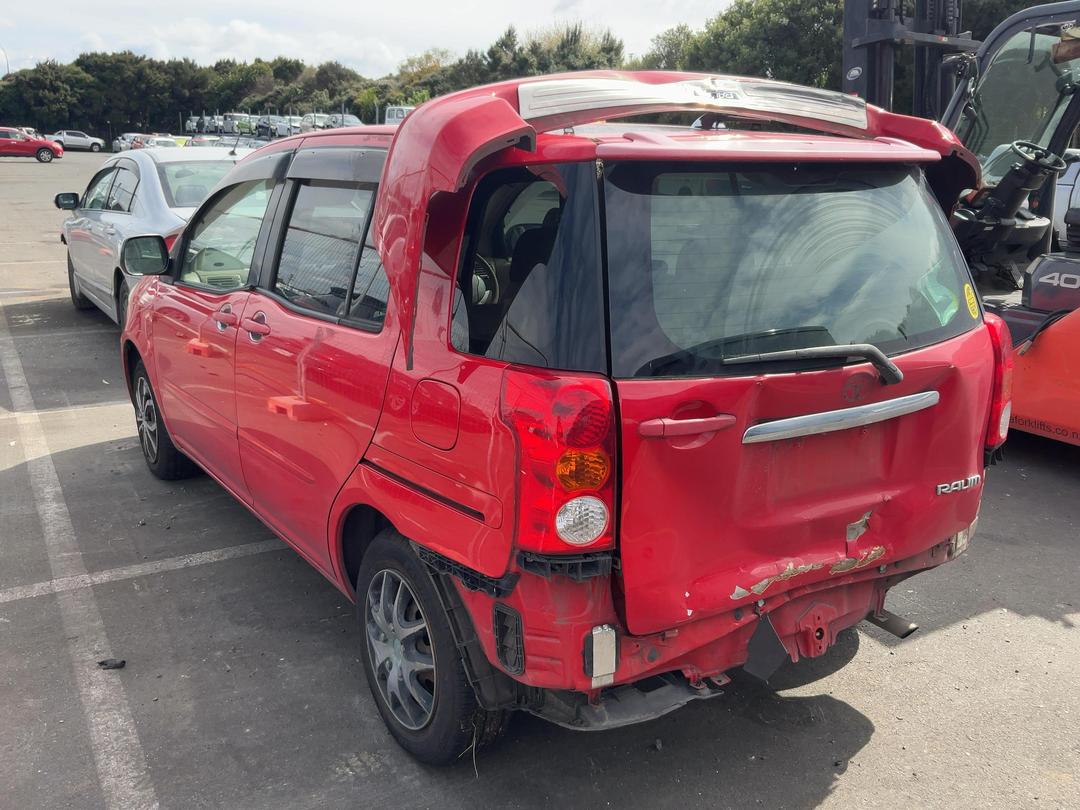 Photo '3' of Toyota Raum