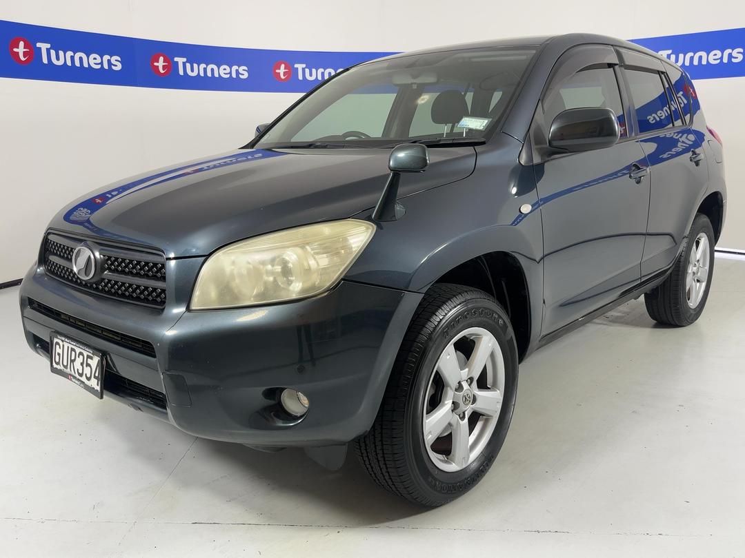 Photo '4' of Toyota Rav4
