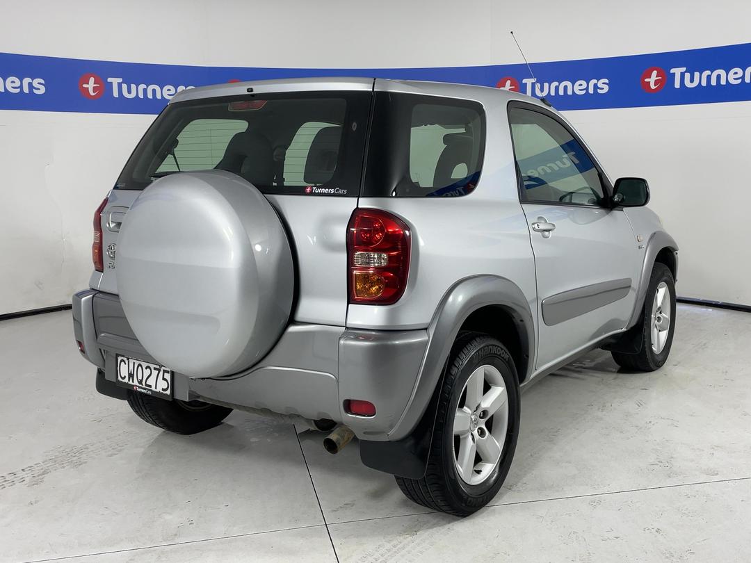 Photo '7' of Toyota Rav4