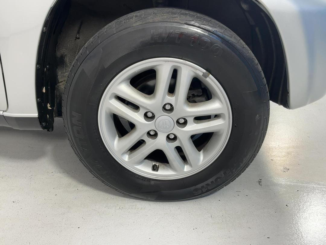 Photo '9' of Toyota Rav4