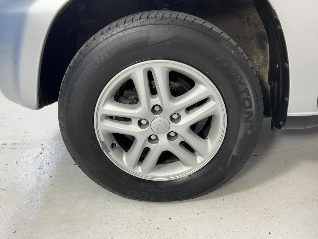 Photo '10' of Toyota Rav4