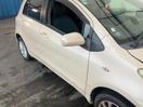 Thumbnail '2' of Toyota Vitz