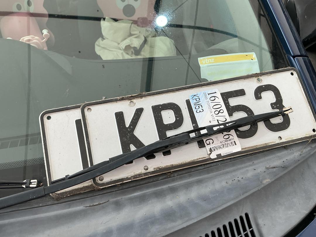 Photo '15' of Toyota Vitz