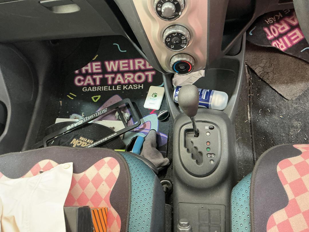 Photo '14' of Toyota Vitz