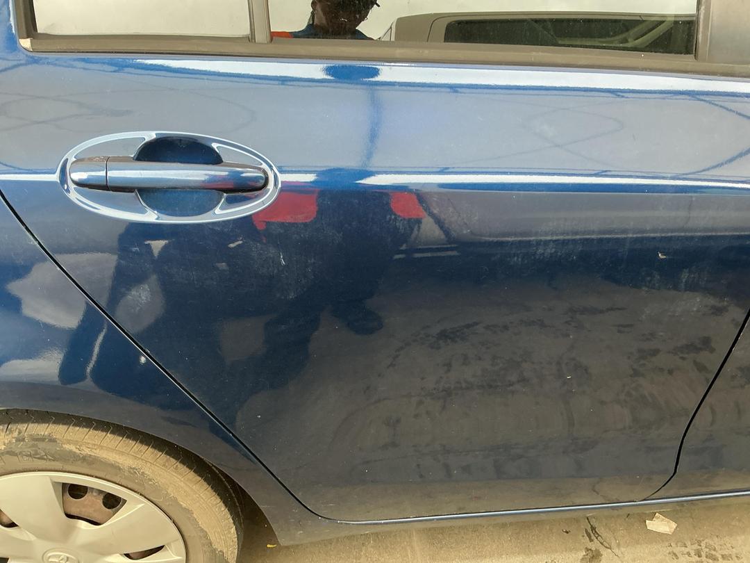 Photo '29' of Toyota Vitz