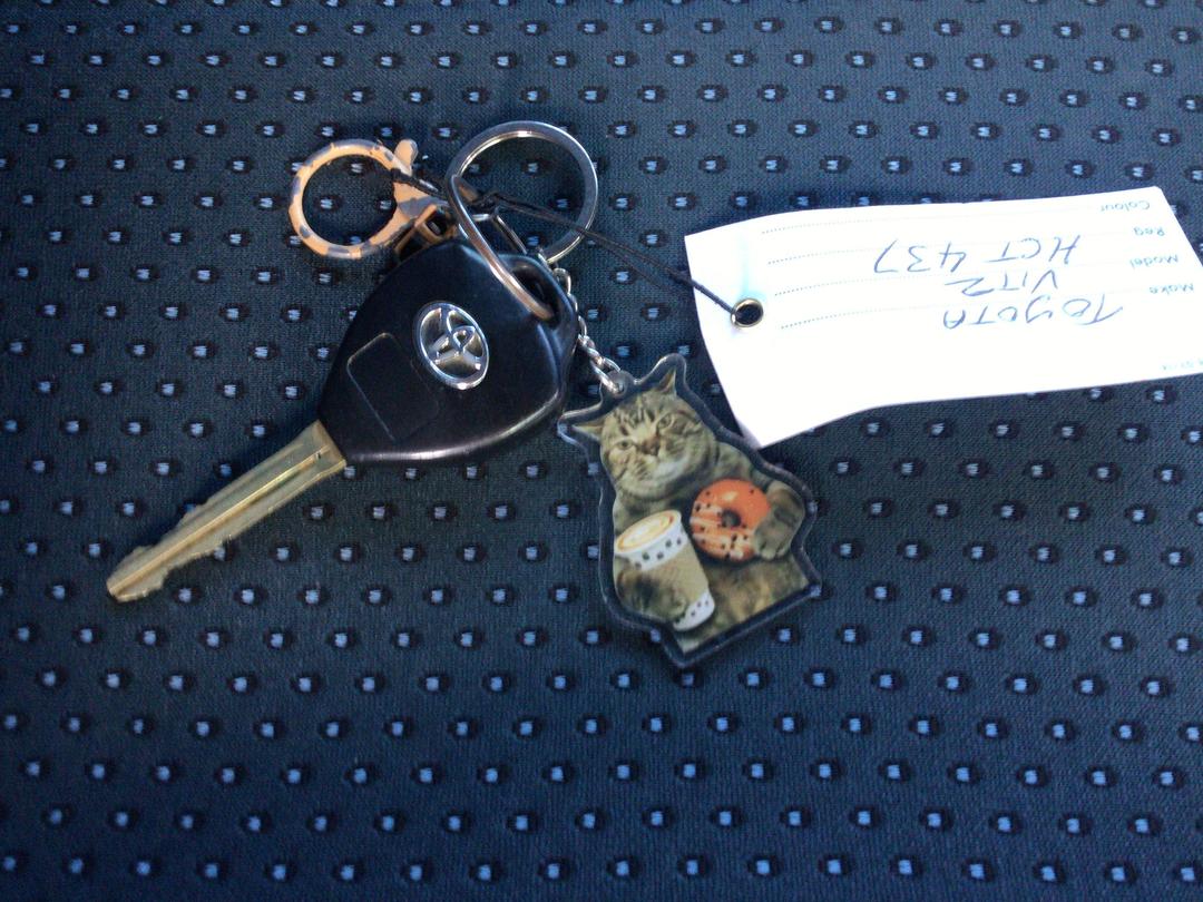 Photo '11' of Toyota Vitz