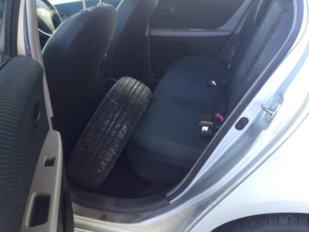 Photo '21' of Toyota Vitz