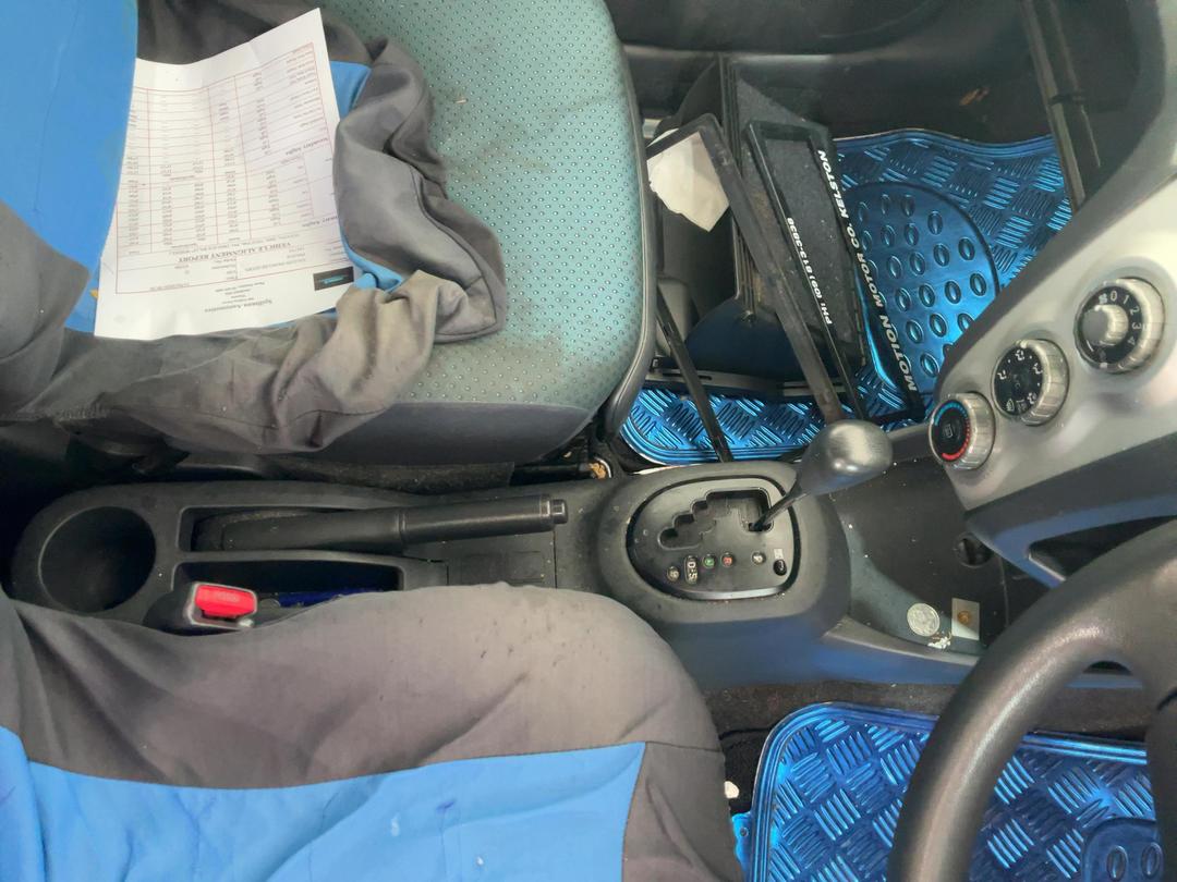 Photo '17' of Toyota Vitz