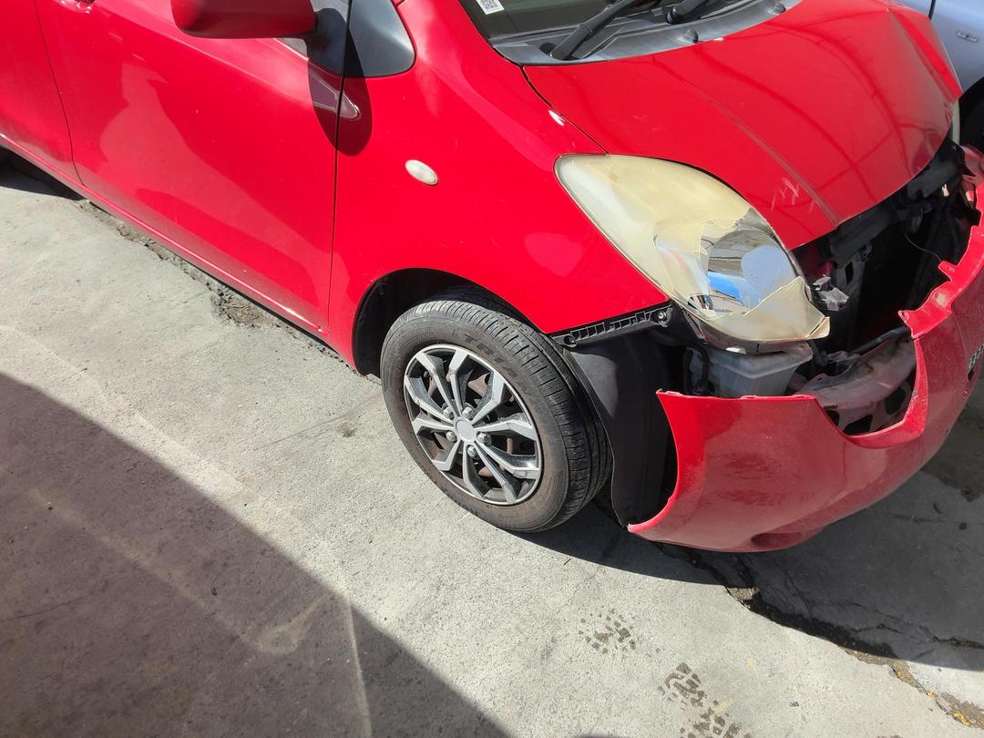 Photo '2' of Toyota Vitz 5 Door Hatch