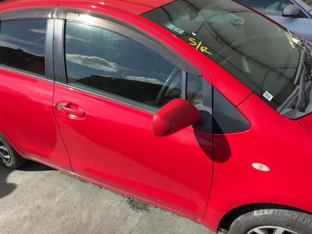 Photo '3' of Toyota Vitz 5 Door Hatch