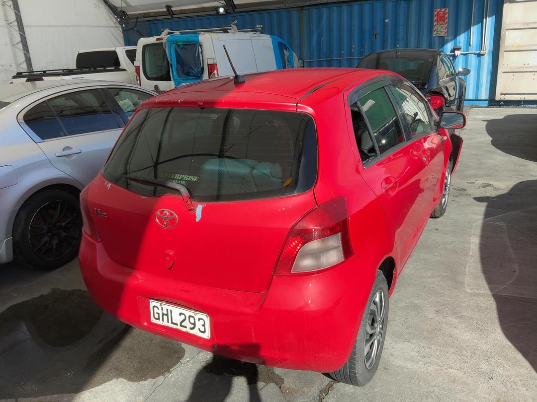 Photo '11' of Toyota Vitz 5 Door Hatch