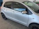 Thumbnail '3' of Toyota Vitz
