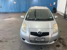 Thumbnail '4' of Toyota Vitz