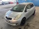 Thumbnail '5' of Toyota Vitz