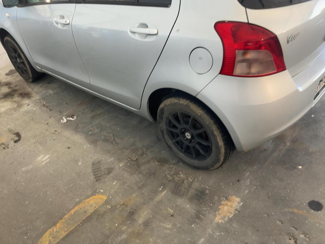 Photo '8' of Toyota Vitz Photo '8' of Toyota Vitz