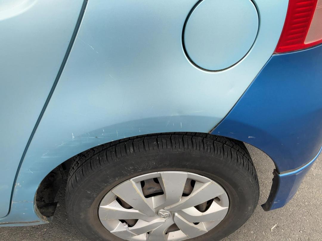 Photo '15' of Toyota Vitz Photo '15' of Toyota Vitz