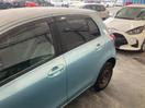 Thumbnail '8' of Toyota Vitz