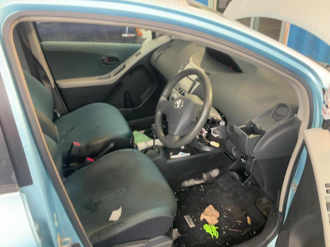 Photo '19' of Toyota Vitz