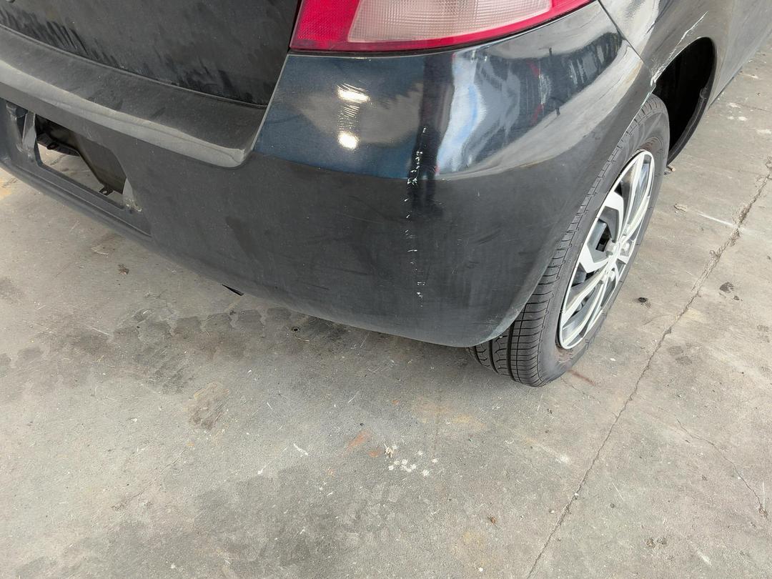 Photo '13' of Toyota Vitz
