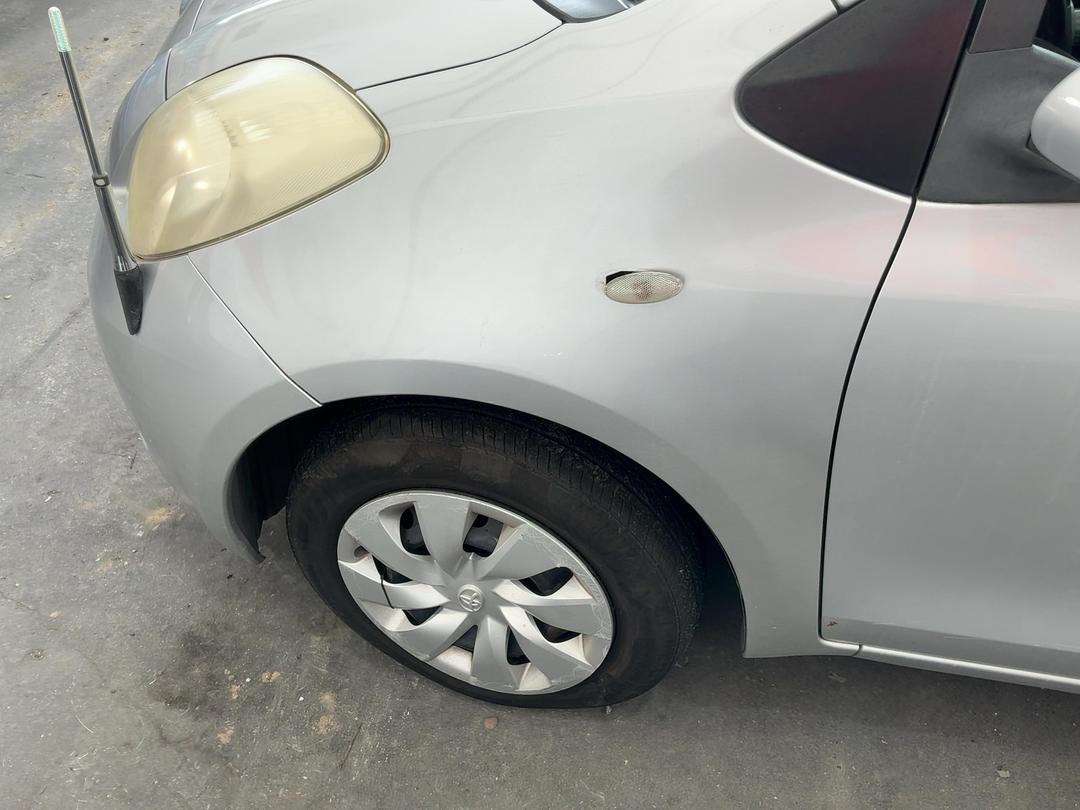 Photo '9' of Toyota Vitz Photo '9' of Toyota Vitz