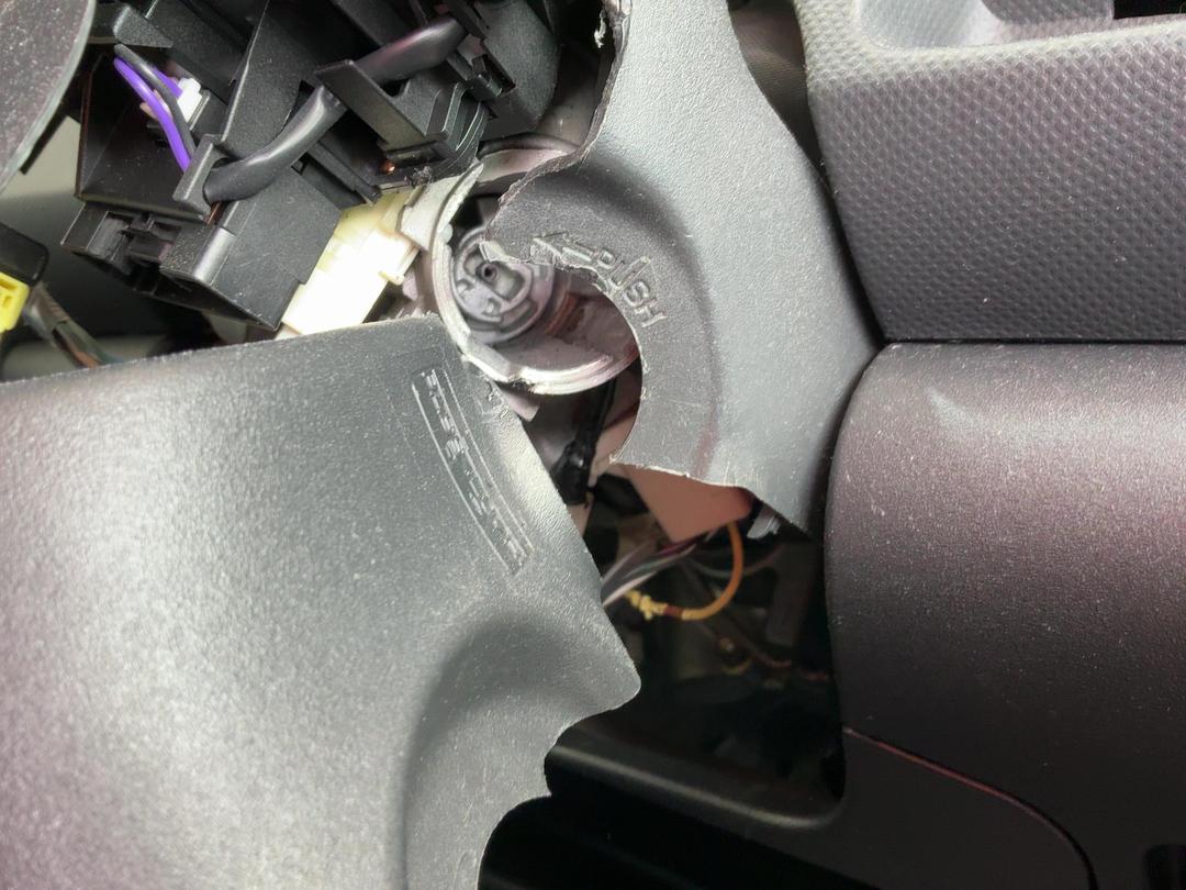 Photo '21' of Toyota Vitz Photo '21' of Toyota Vitz