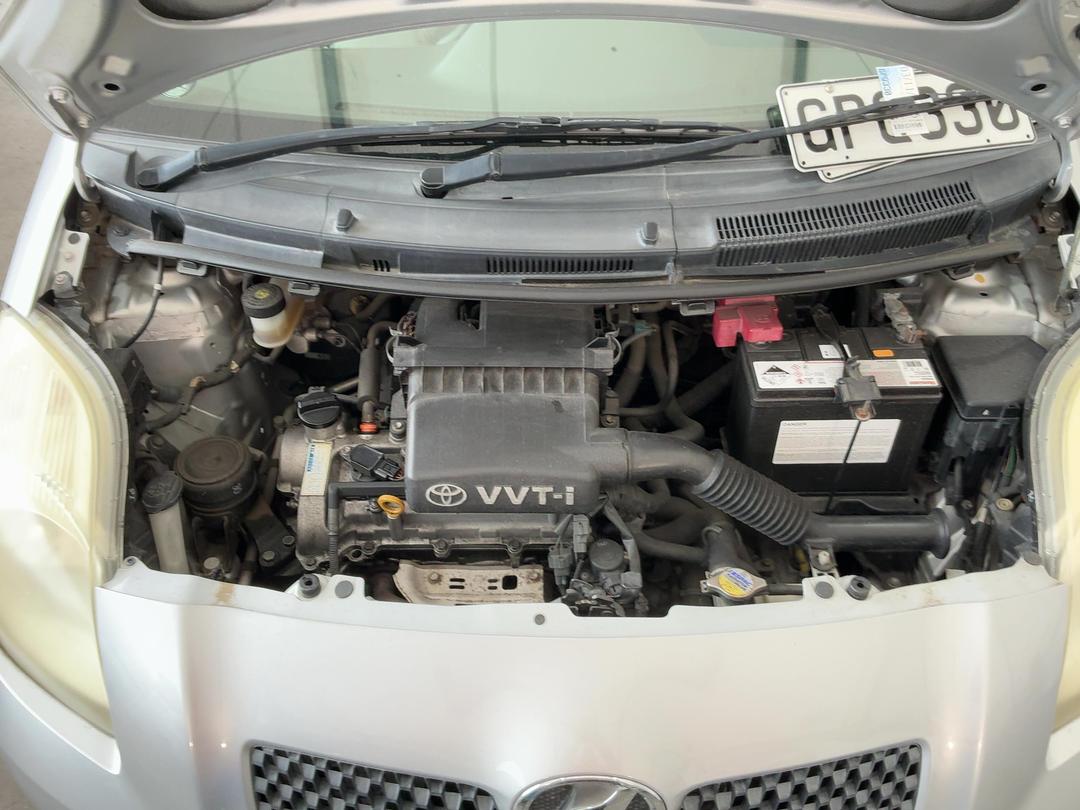 Photo '26' of Toyota Vitz Photo '26' of Toyota Vitz