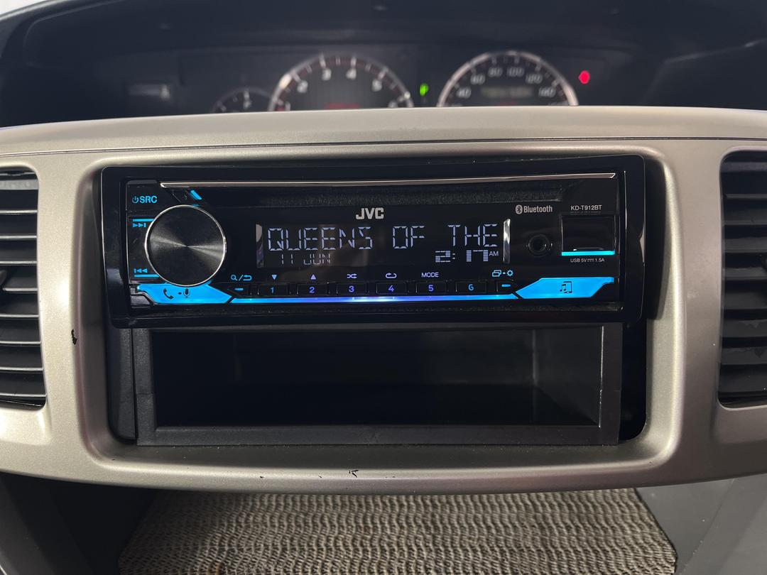 Photo '26' of Toyota Voxy