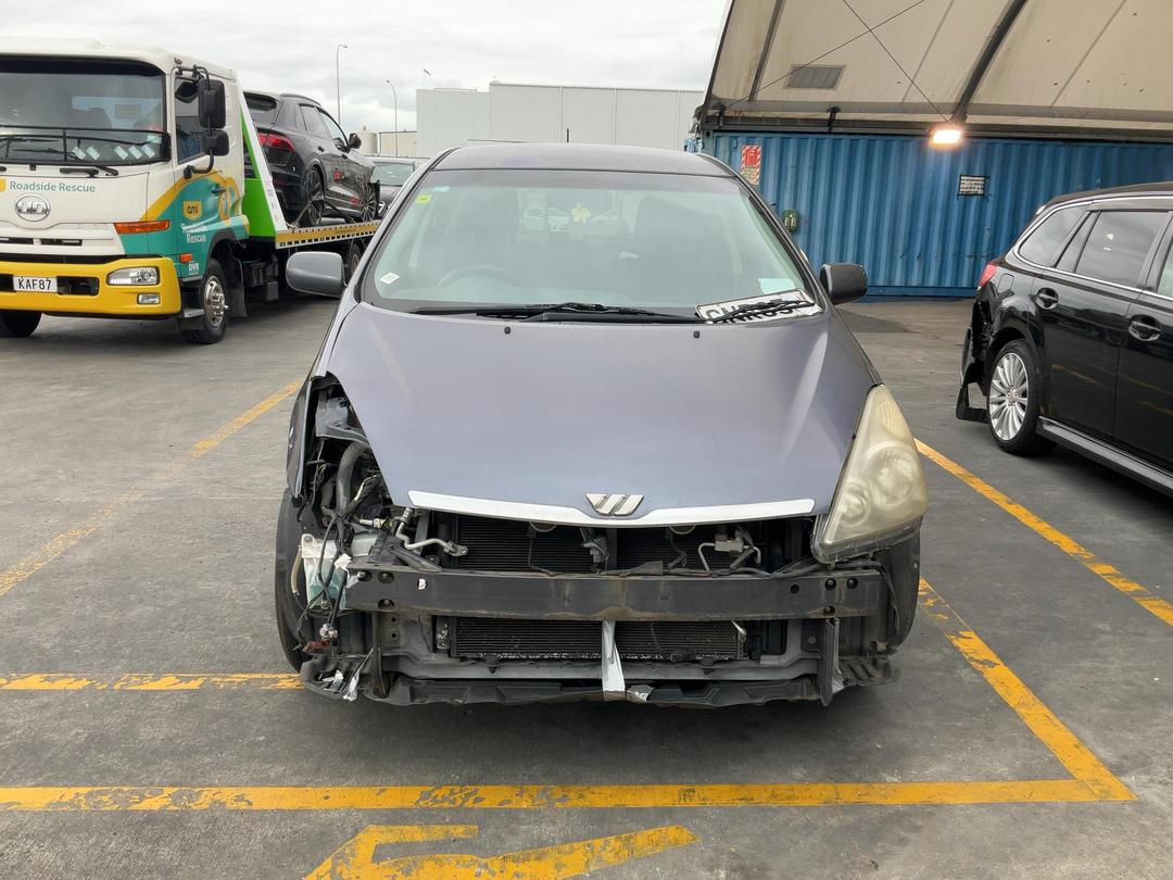 Photo '2' of Toyota Wish Photo '2' of Toyota Wish