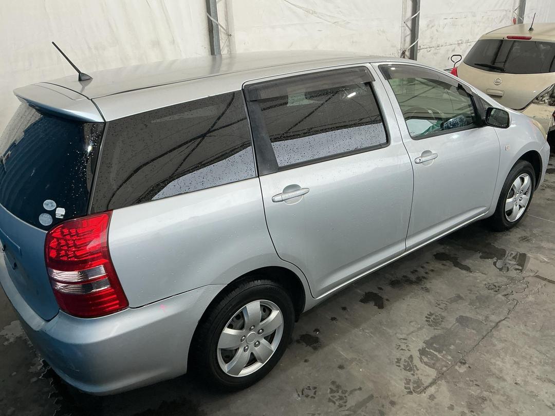 Photo '5' of Toyota Wish