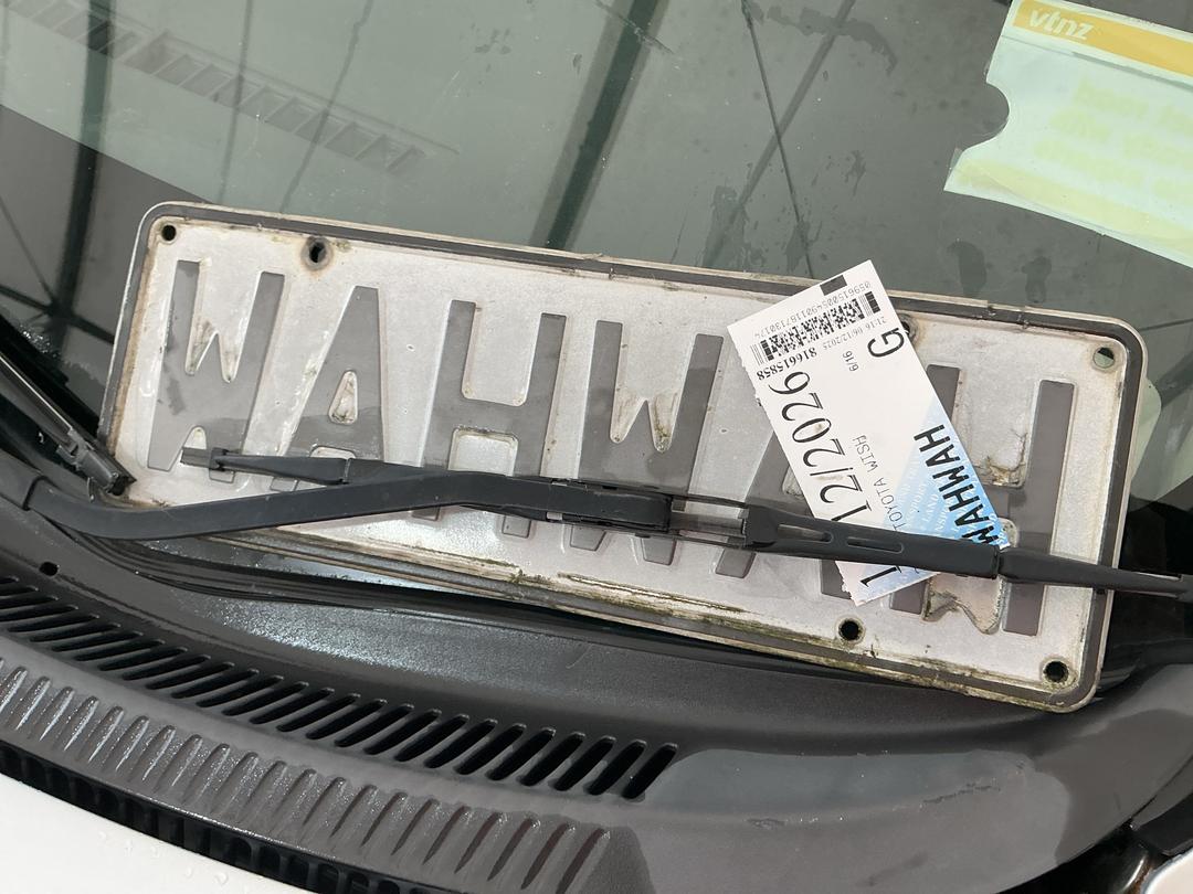 Photo '15' of Toyota Wish