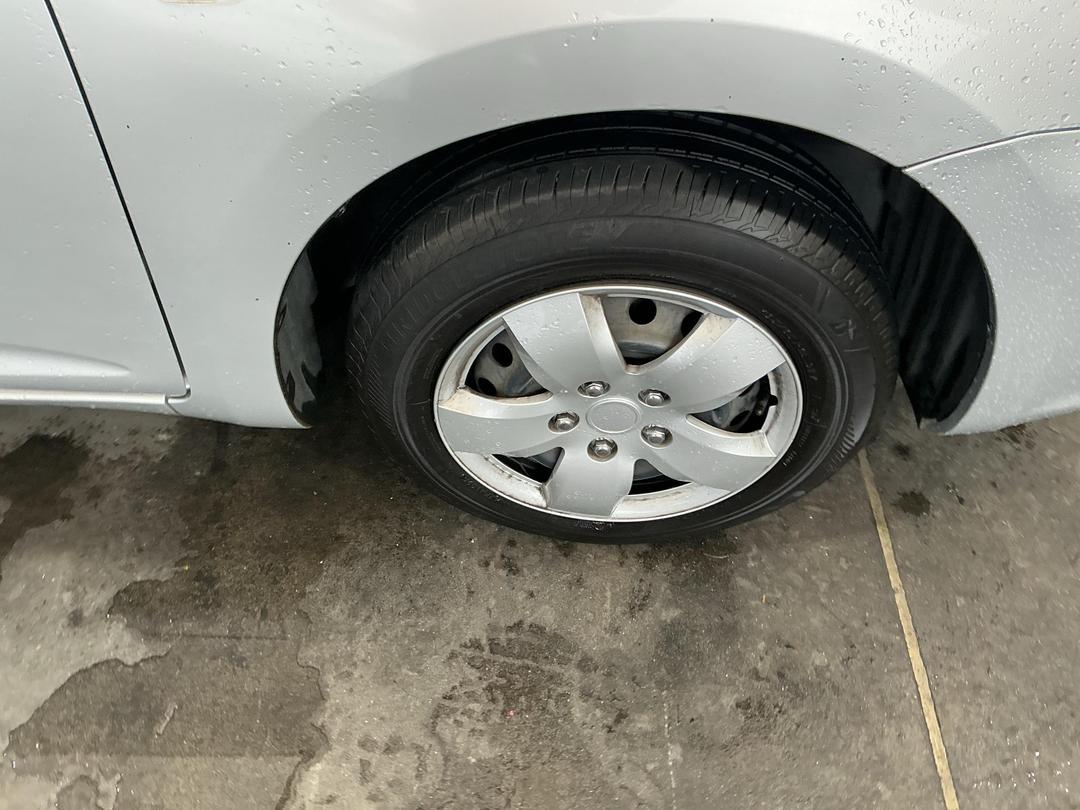 Photo '27' of Toyota Wish