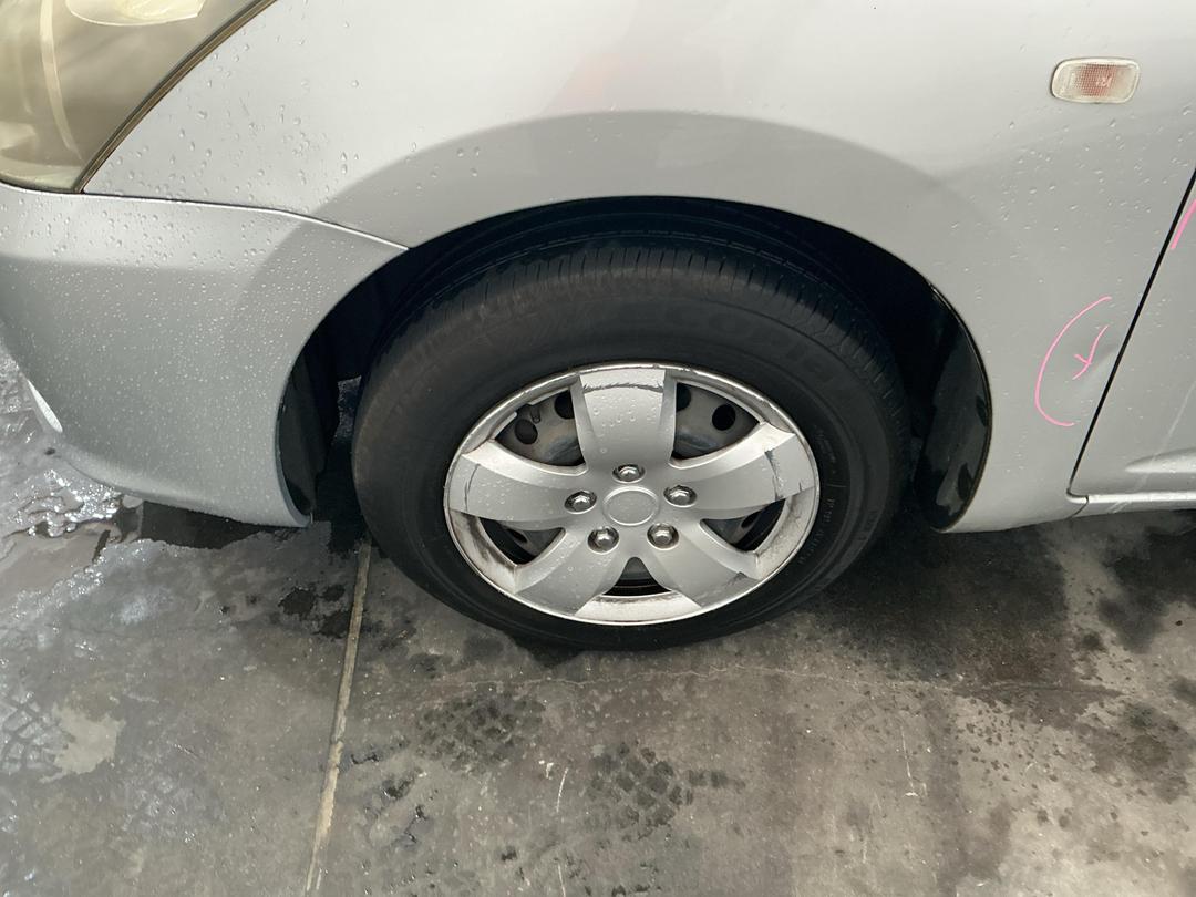 Photo '28' of Toyota Wish