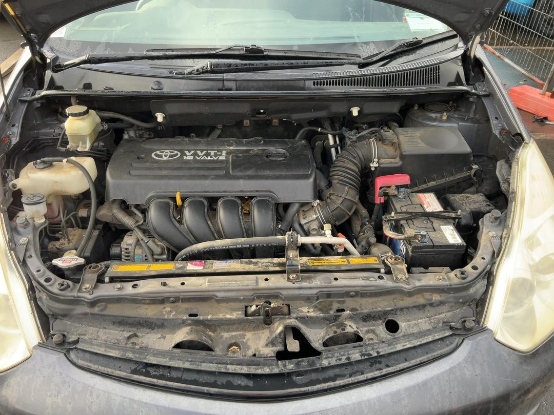 Photo '6' of Toyota Wish