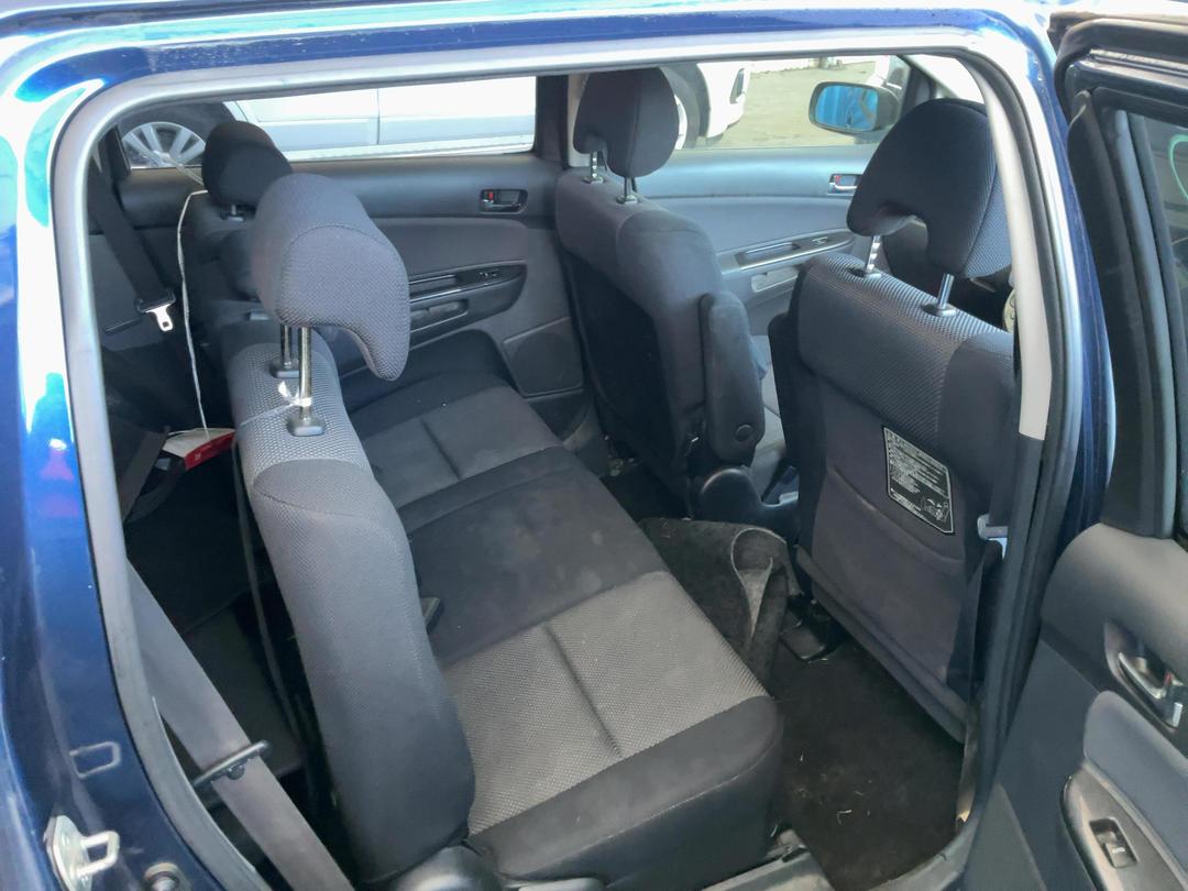 Photo '21' of Toyota Wish